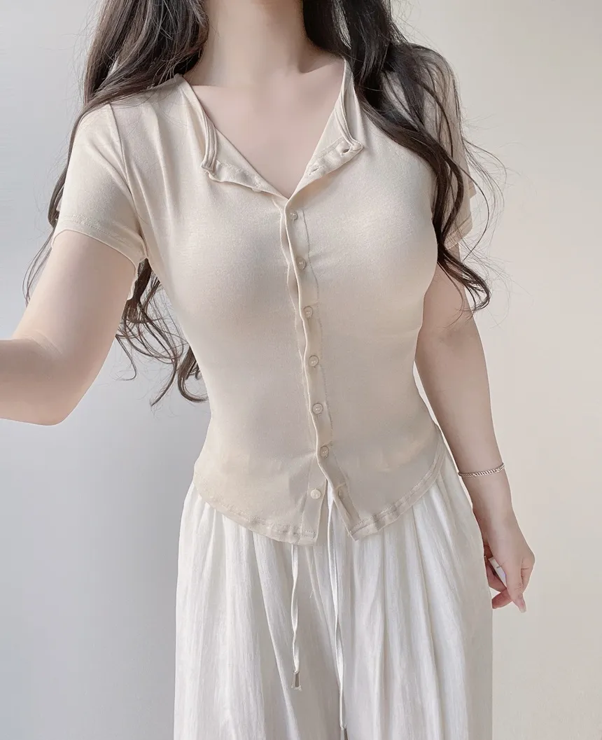 ボタンスリム半袖Tシャツ | mirangmirang | 詳細画像9