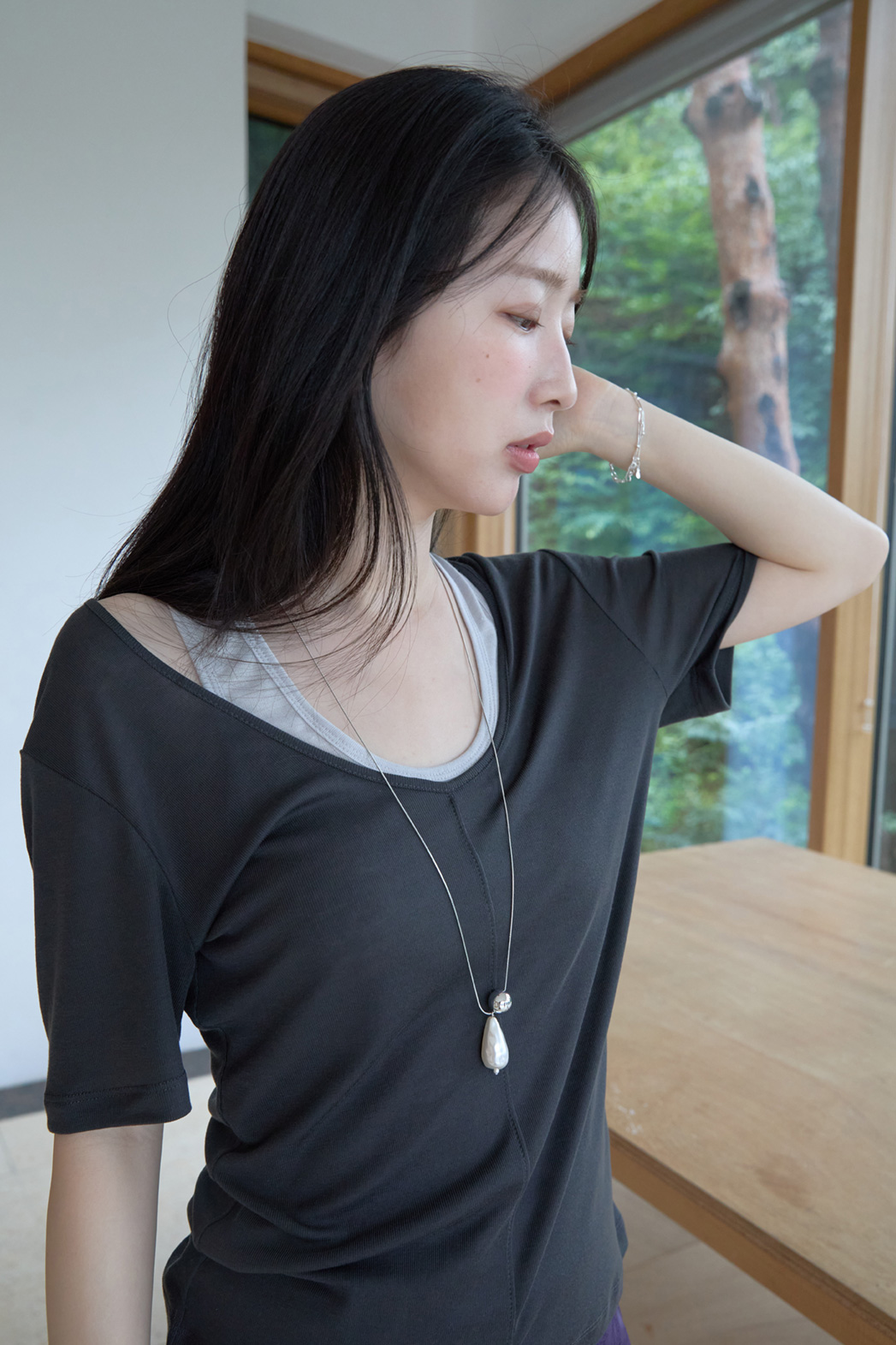 シースルーVネック無地TシャツSS | 詳細画像16
