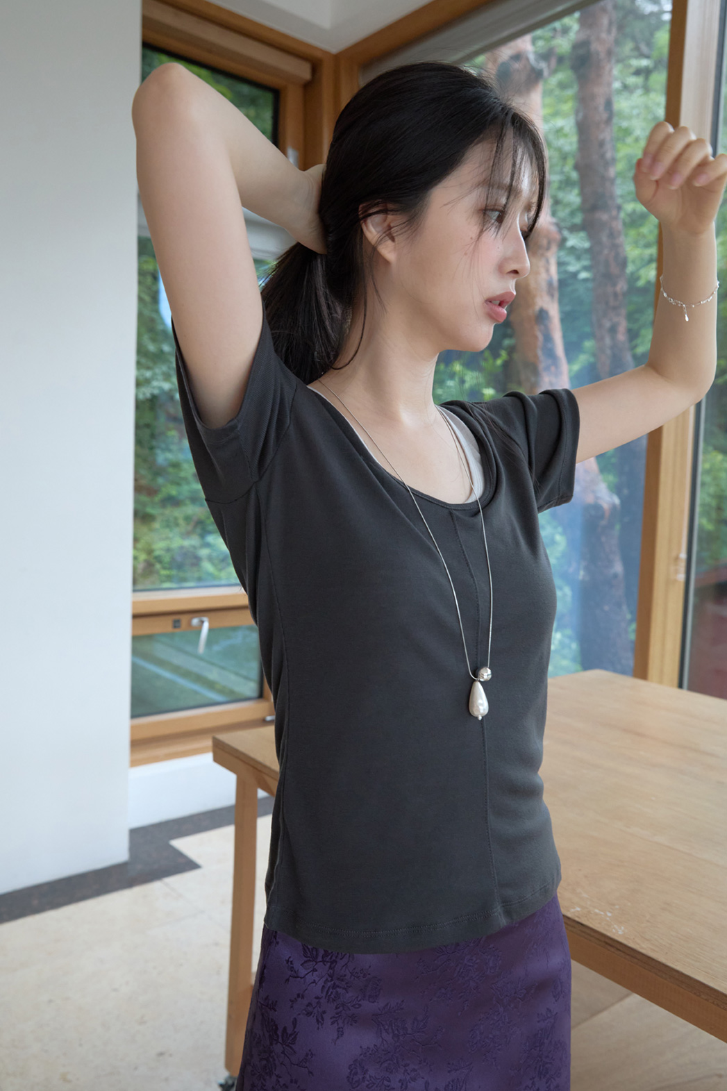 シースルーVネック無地TシャツSS | 詳細画像17
