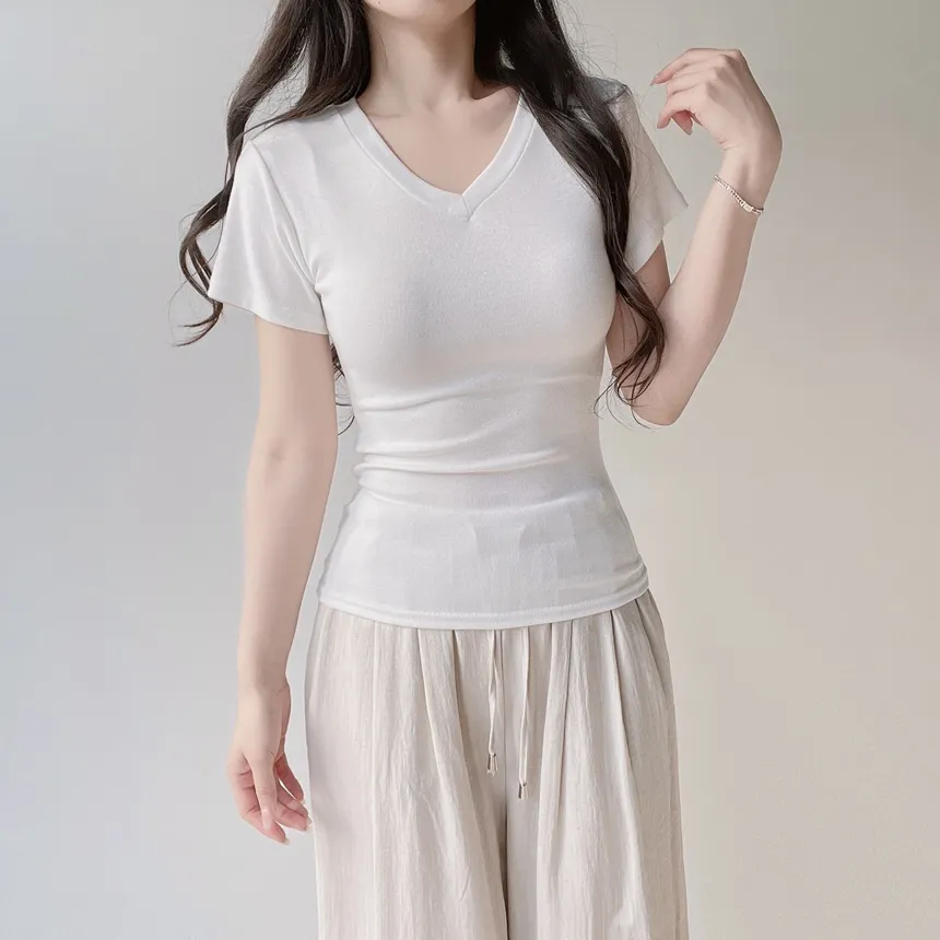 Vネック半袖Tシャツ | mirangmirang | 詳細画像5
