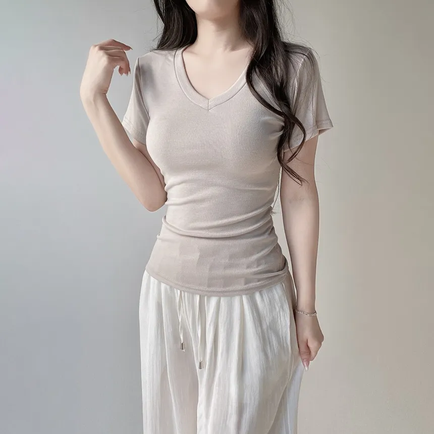 Vネック半袖Tシャツ | mirangmirang | 詳細画像10