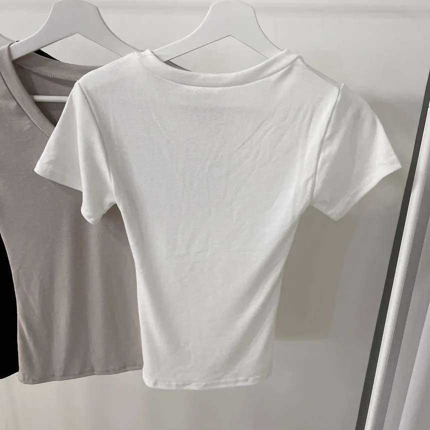 Vネック半袖Tシャツ | mirangmirang | 詳細画像14