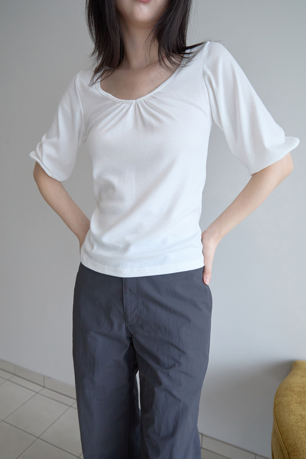 Vネックシャーリング7分袖セミクロップド無地TシャツSS | 詳細画像14
