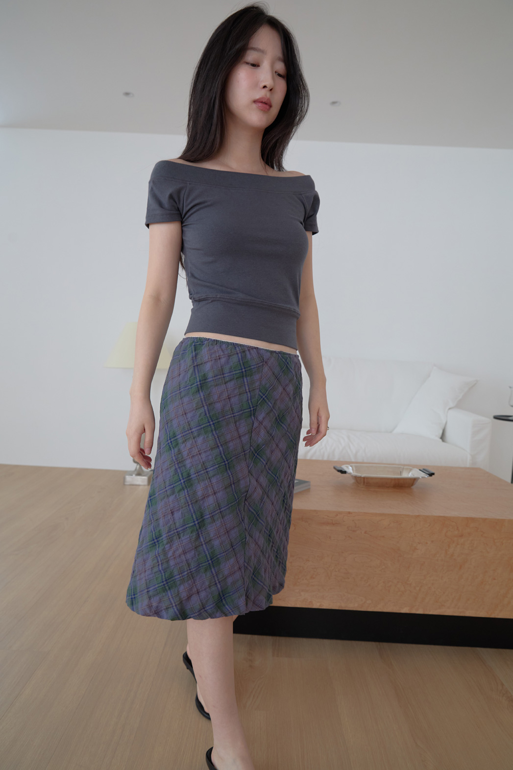 コットンオフショルダークロップドスリム無地TシャツSS | 詳細画像20