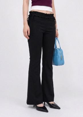 【極美品】EVERYDAYILIKE　クロップド　スリム　フレア パンツ　黒 クロップドフレアパンツ | レディースファッション通販 - DHOLIC