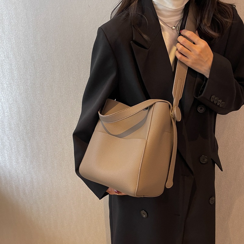 レザー調トートバッグショルダーバッグ | 詳細画像11