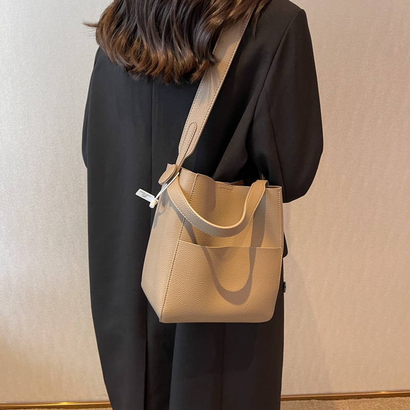 レザー調トートバッグショルダーバッグ | 詳細画像12
