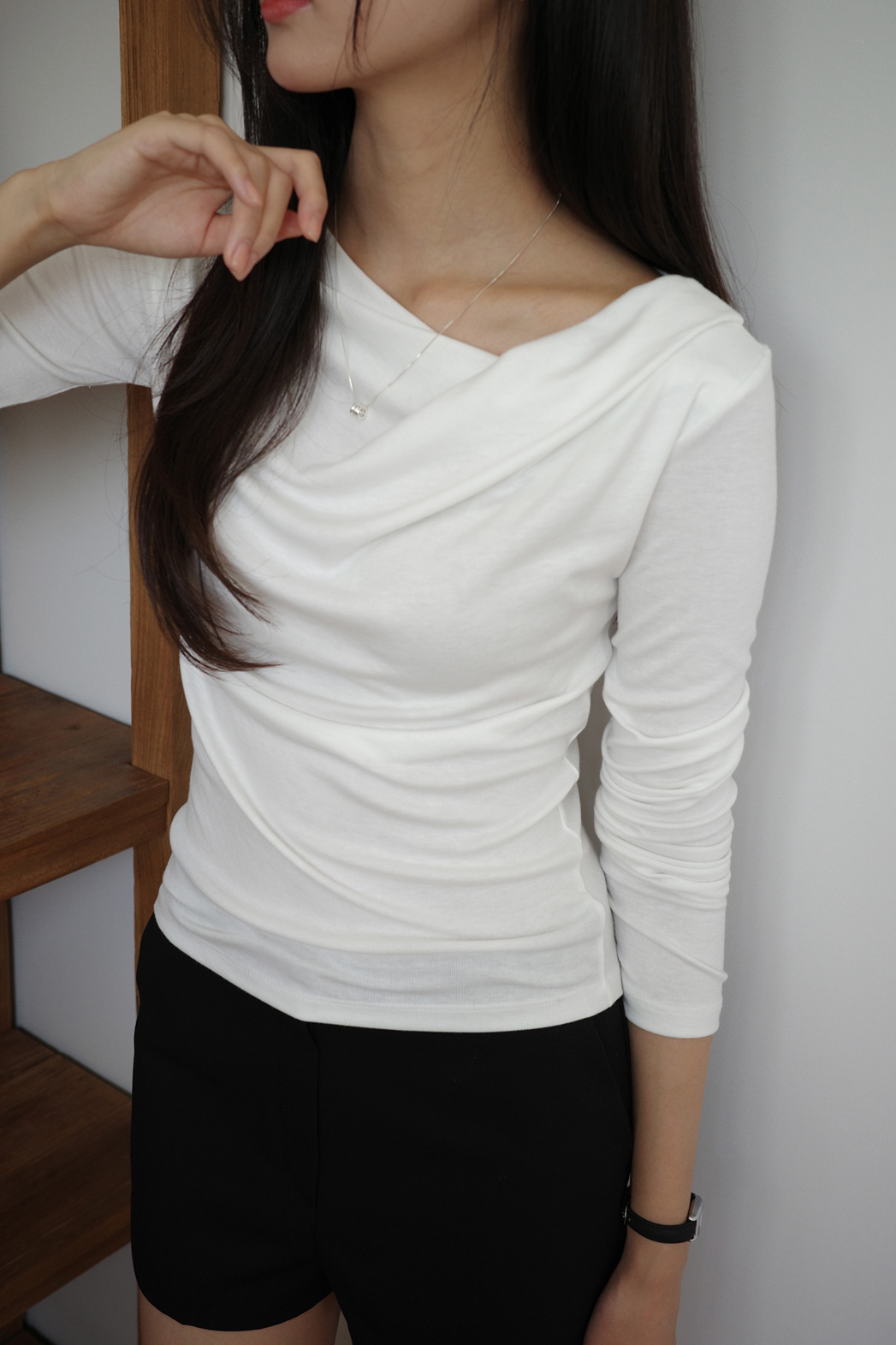 スリム長袖ギャザーTシャツ | DHOLIC | 詳細画像6