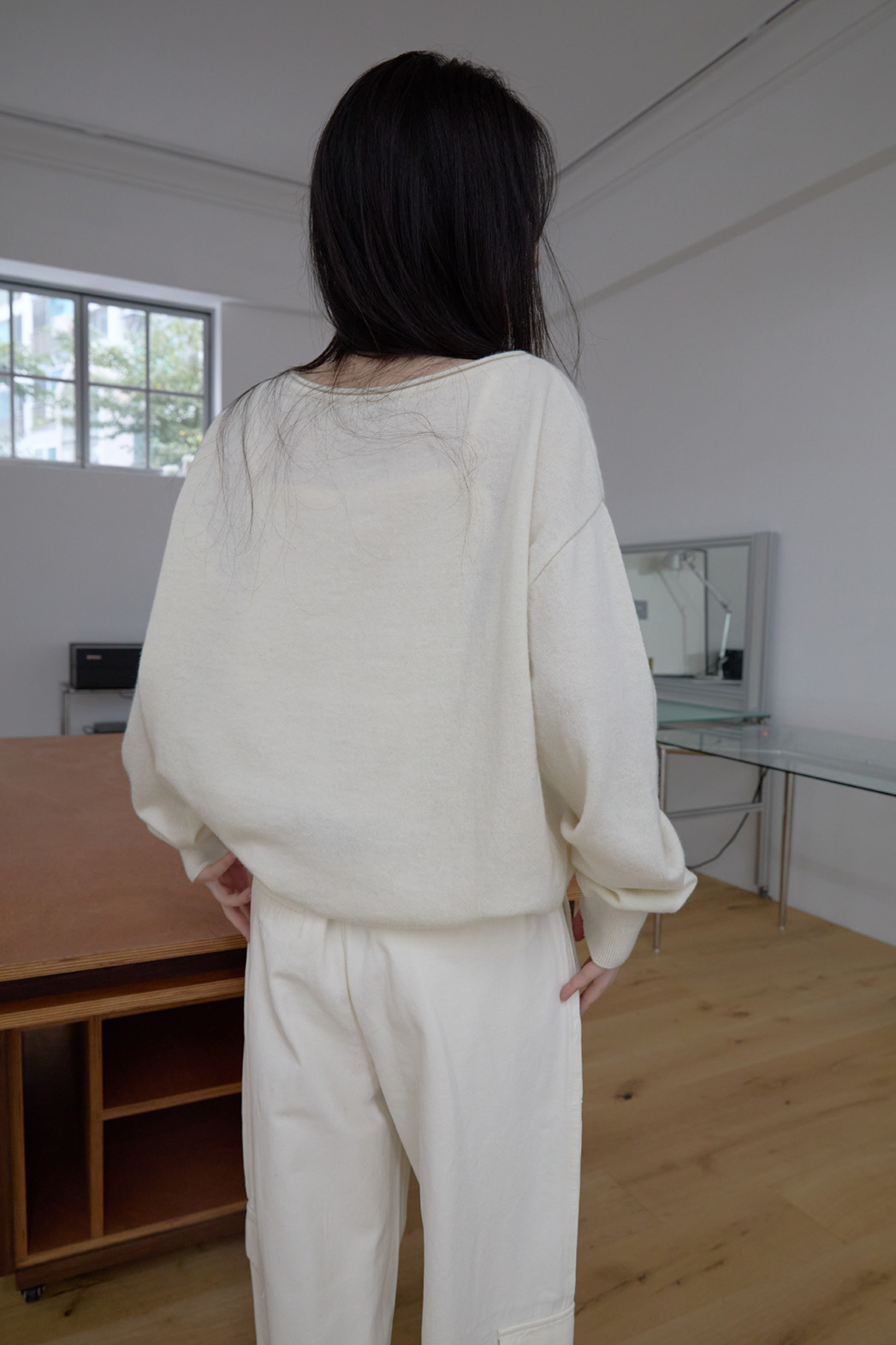 ウール混Vネックオーバーサイズルーズ無地ニットFW | 詳細画像4
