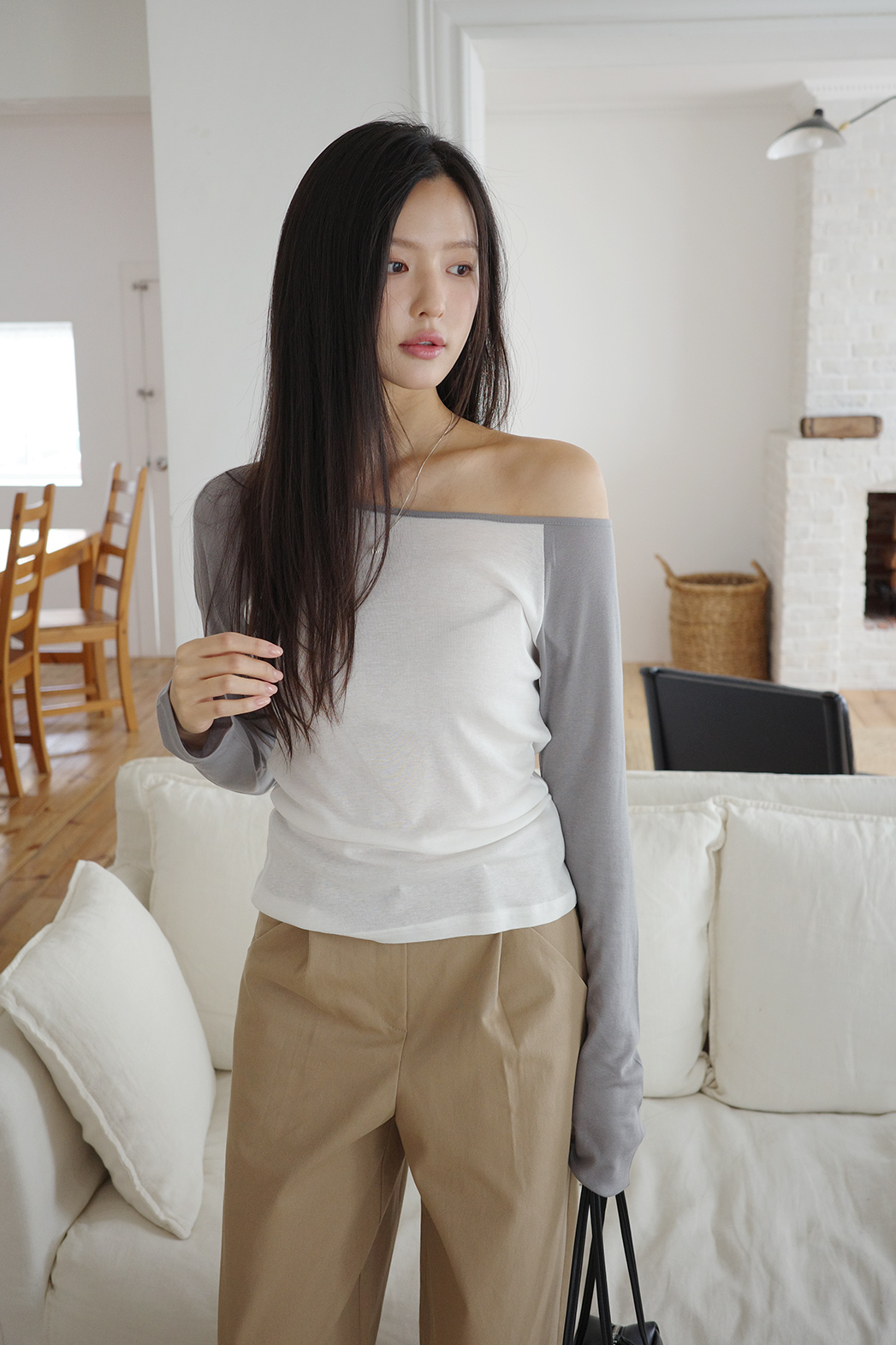 配色オフショルダーベーシック長袖Tシャツ | DHOLIC | 詳細画像10