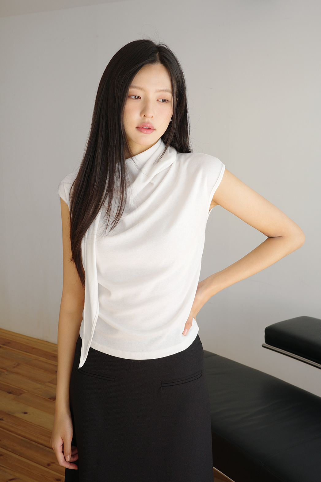 スリムギャザースカーフネックTシャツ | DHOLIC | 詳細画像18