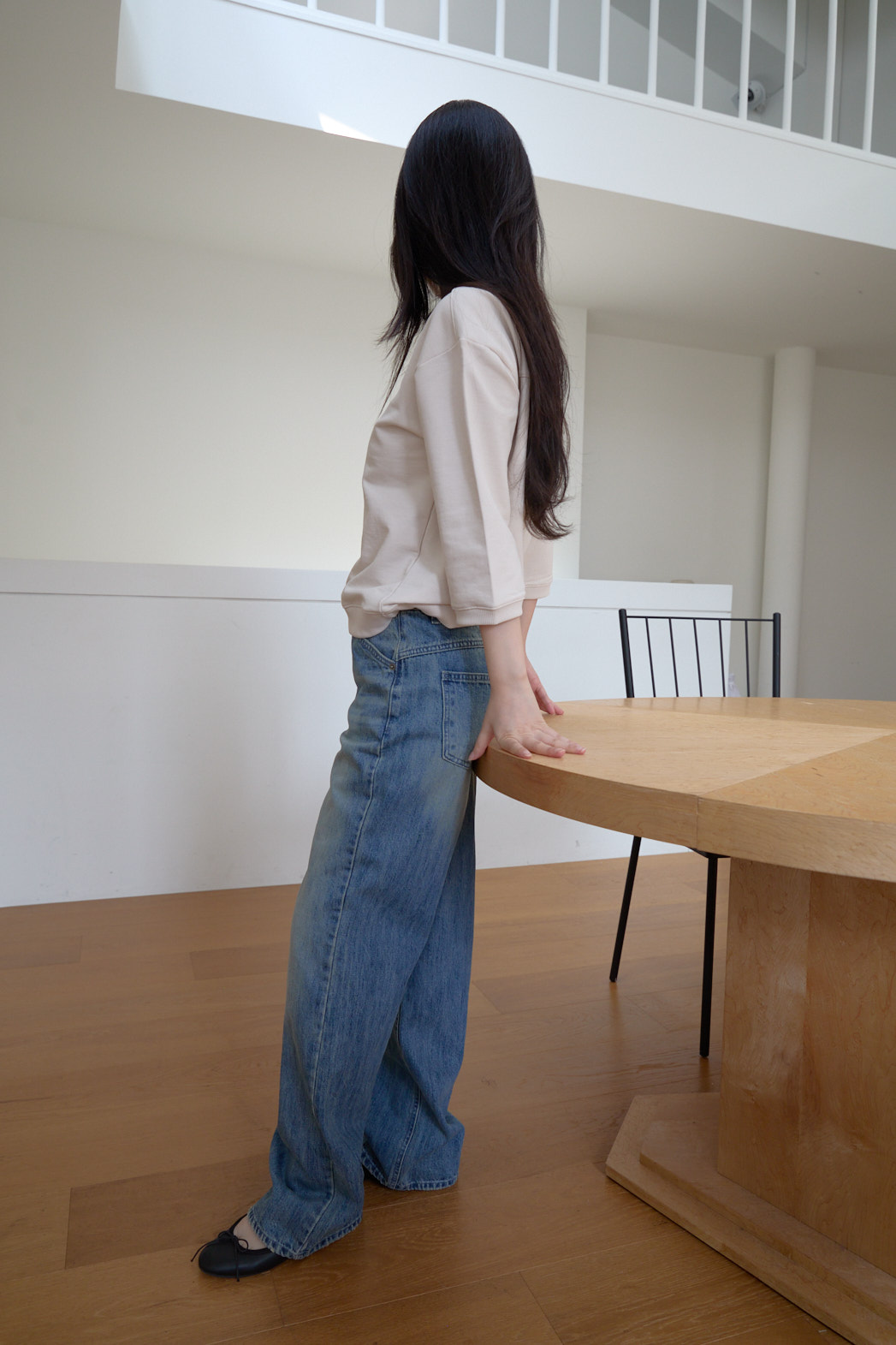 コットンVネッククロップド7分袖セミクロップド無地スウェットFW | 詳細画像2