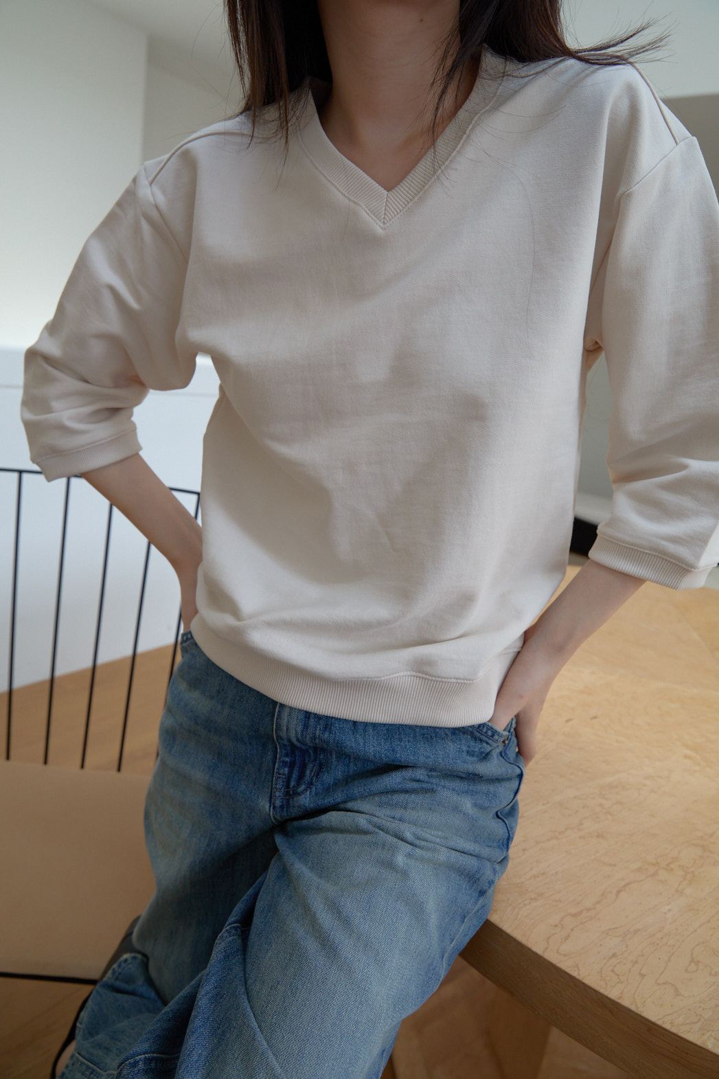 コットンVネッククロップド7分袖セミクロップド無地スウェットFW | 詳細画像9