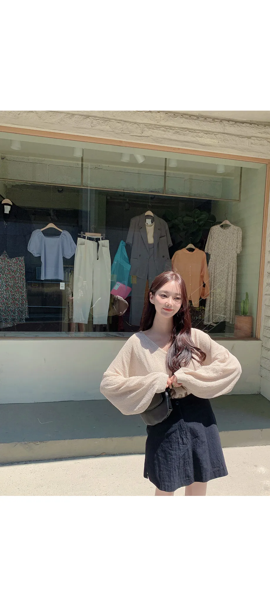 리리앤코 토리야 브이넥 니트 가디건