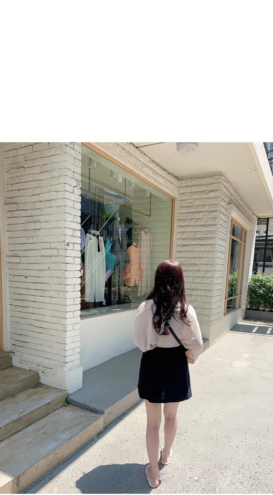 리리앤코 토리야 브이넥 니트 가디건