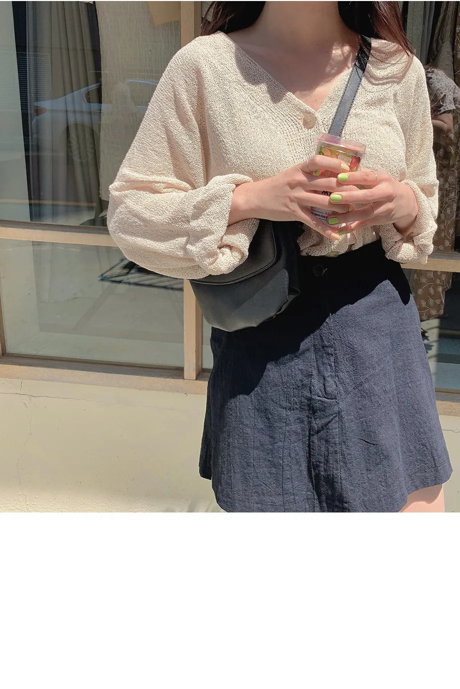 리리앤코 토리야 브이넥 니트 가디건