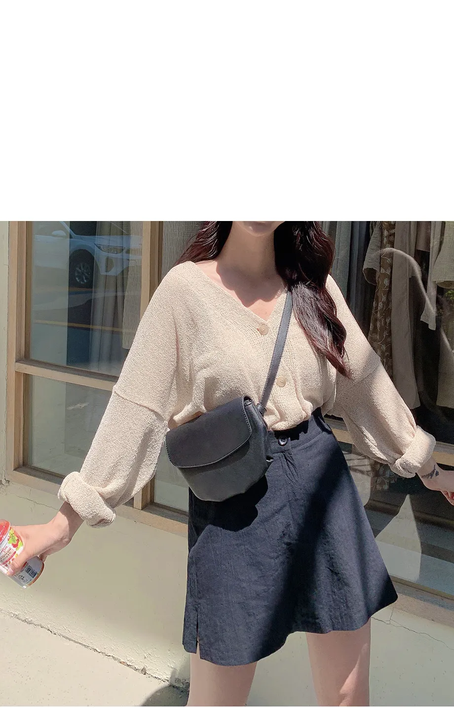 리리앤코 토리야 브이넥 니트 가디건