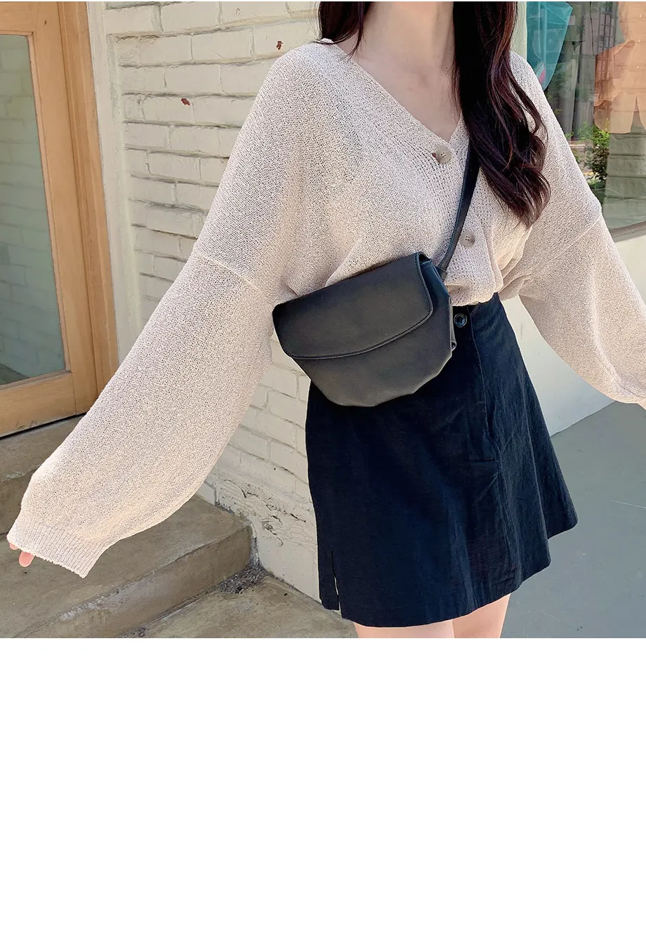 리리앤코 토리야 브이넥 니트 가디건