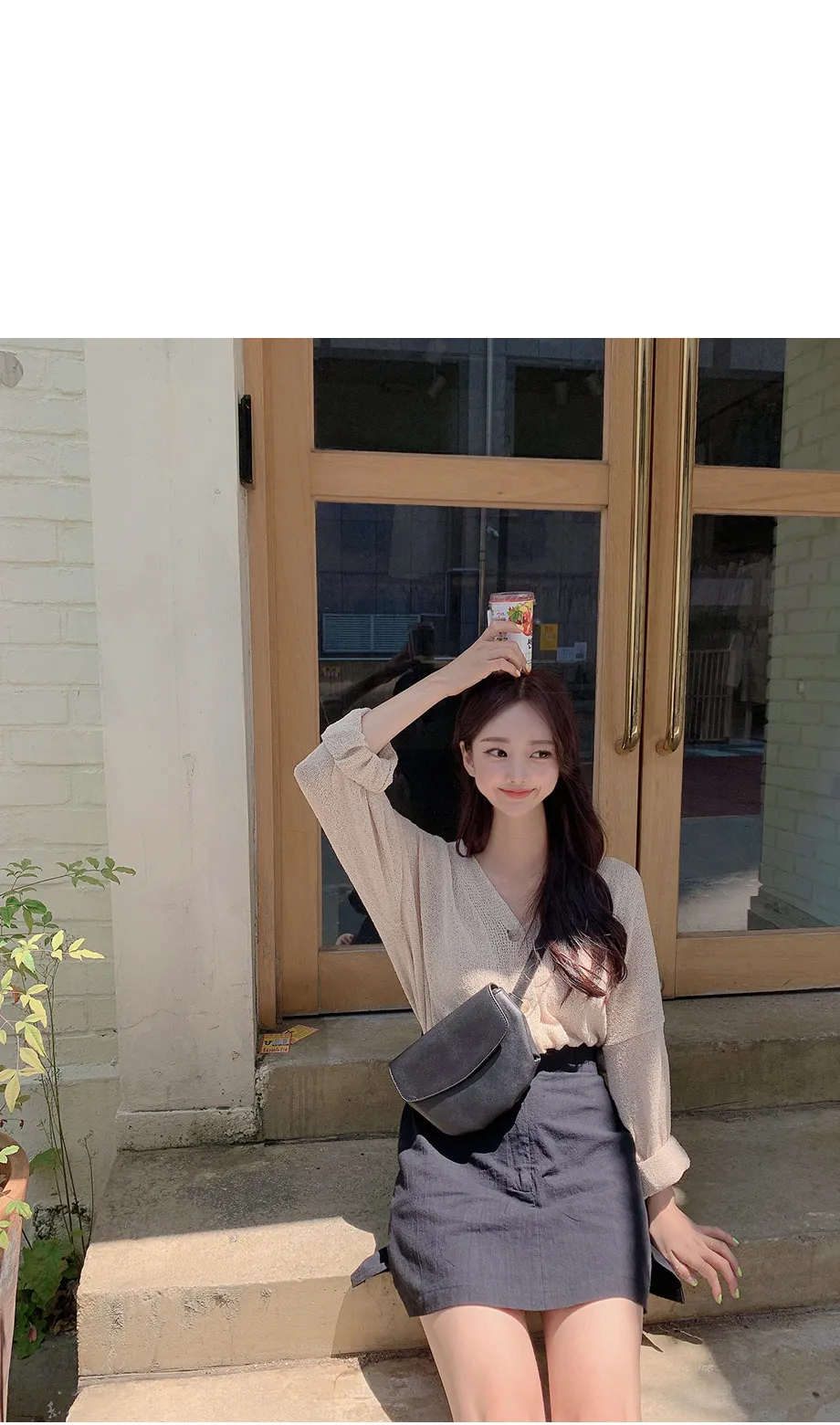 리리앤코 토리야 브이넥 니트 가디건