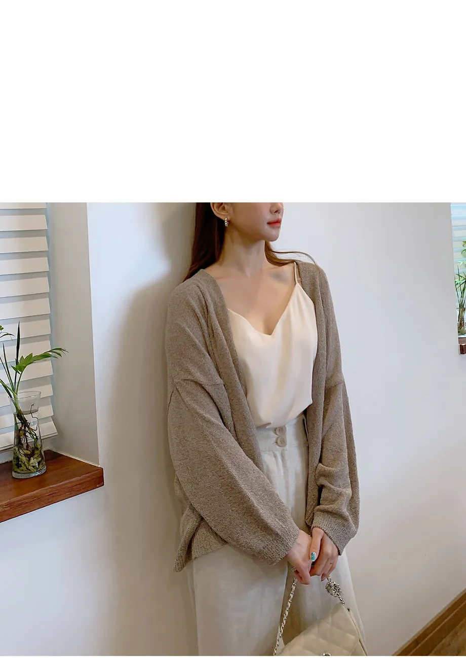 리리앤코 토리야 브이넥 니트 가디건