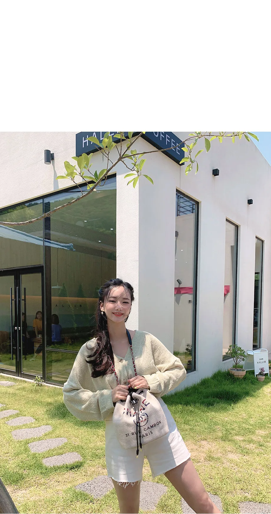 리리앤코 토리야 브이넥 니트 가디건