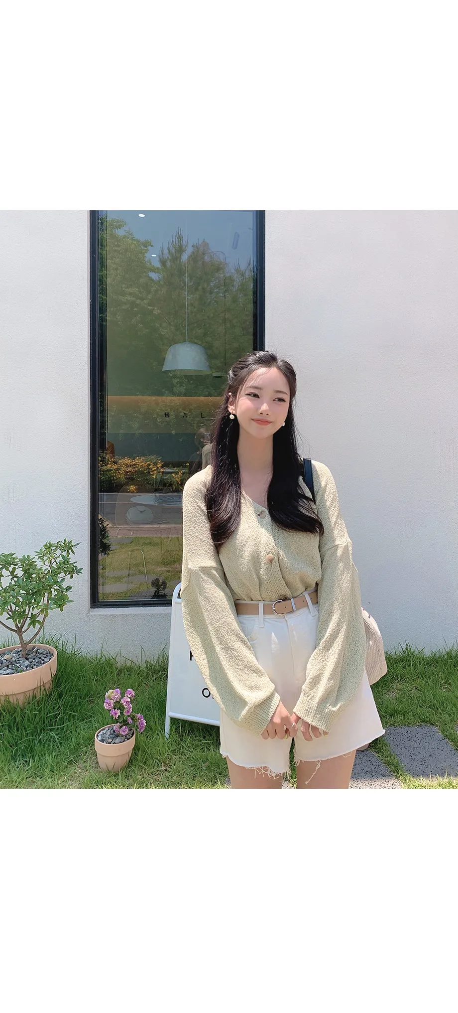 리리앤코 토리야 브이넥 니트 가디건