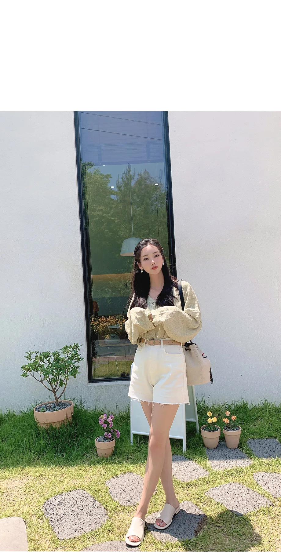 리리앤코 토리야 브이넥 니트 가디건