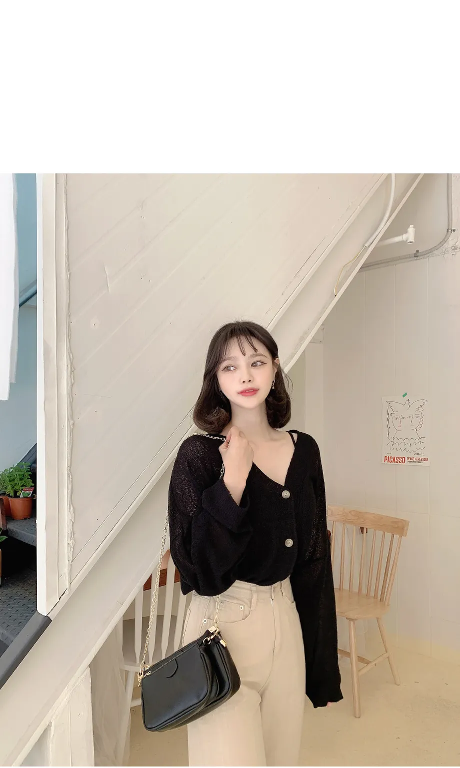 리리앤코 토리야 브이넥 니트 가디건