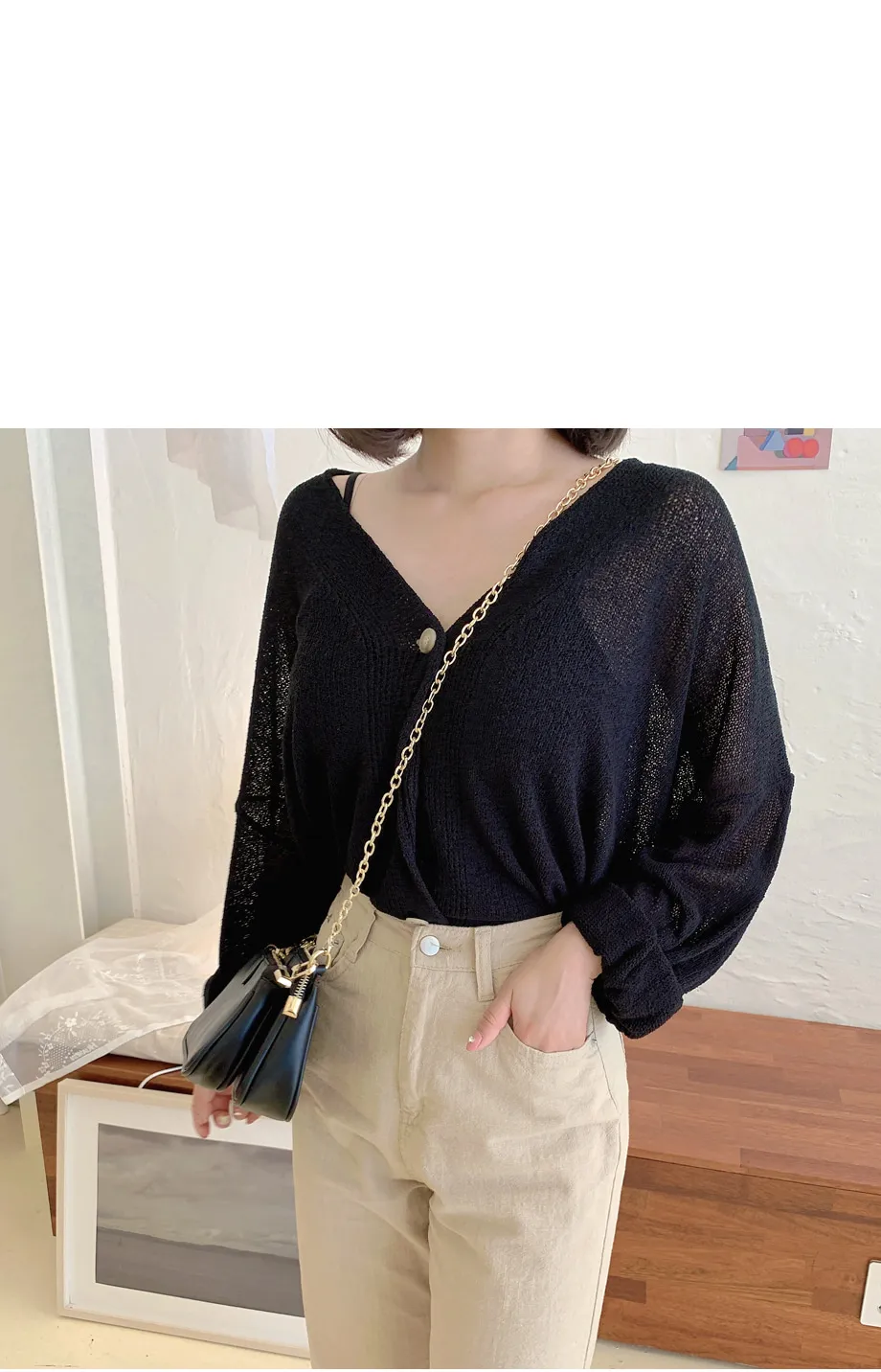 리리앤코 토리야 브이넥 니트 가디건