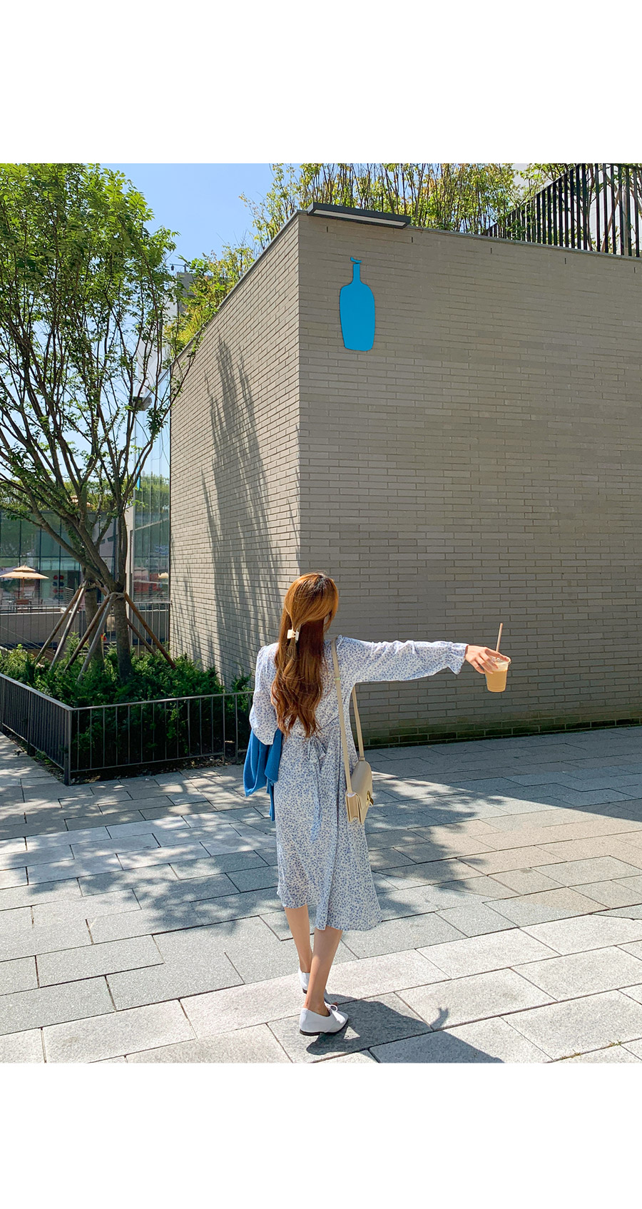 極美品✨familiar リバティ　コーデュロイ　小花柄　ワンピース　赤　80 ファミリア 襟付き小花柄ワンピース 80 - メルカリ