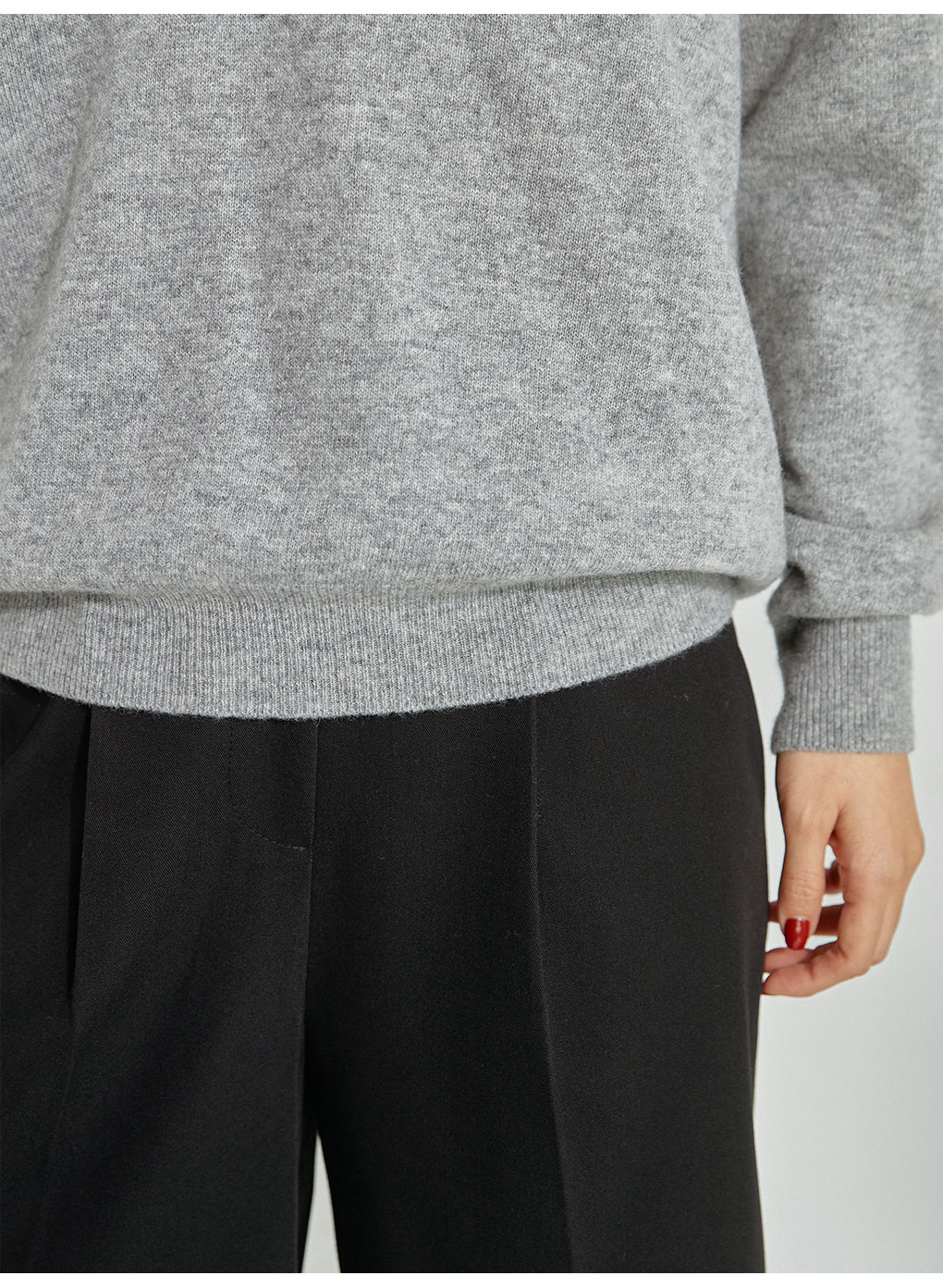 チーバッグ　グレー　ニットパンツ　美品　ウールカシミヤ ウールカシミヤ混Vネックニット(グレー) | レディース