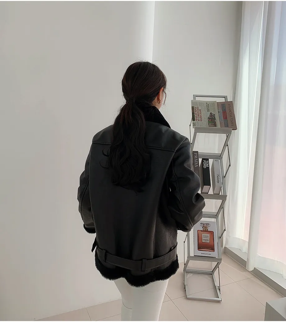 리리앤코 러스피 무스탕 라이더 자켓