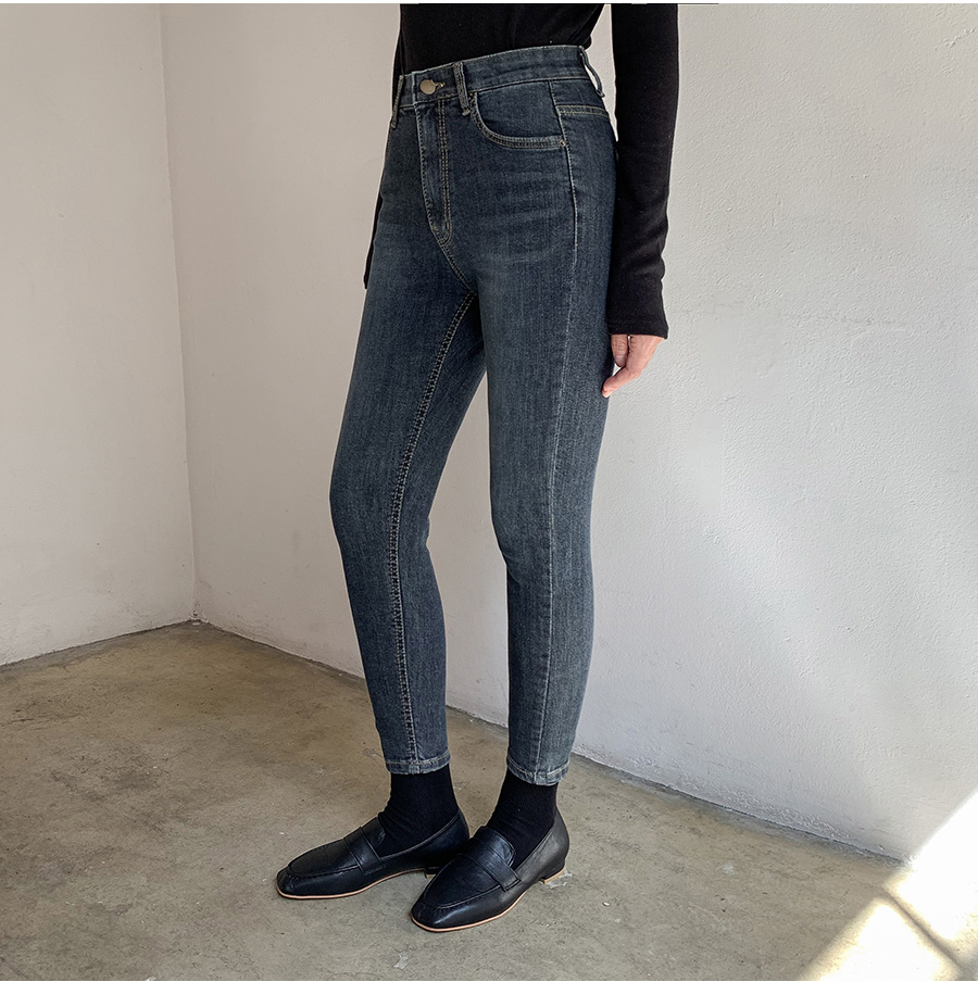 スキニークロップドデニムパンツ | レディースファッション通販 スキニークロップドデニムパンツ | レディースファッション通販