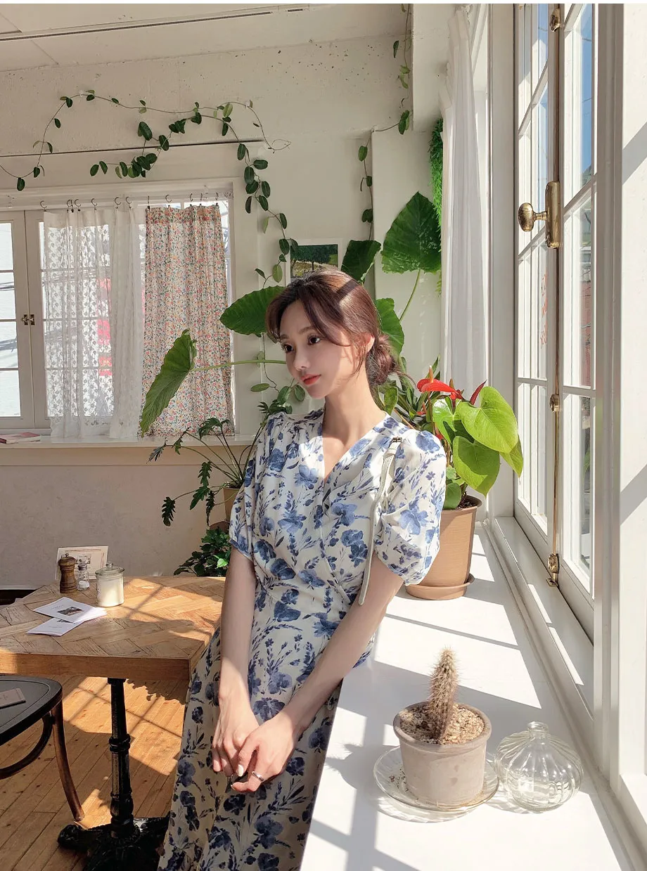 리리앤코 클루딩 브이넥 플라워 랩 원피스