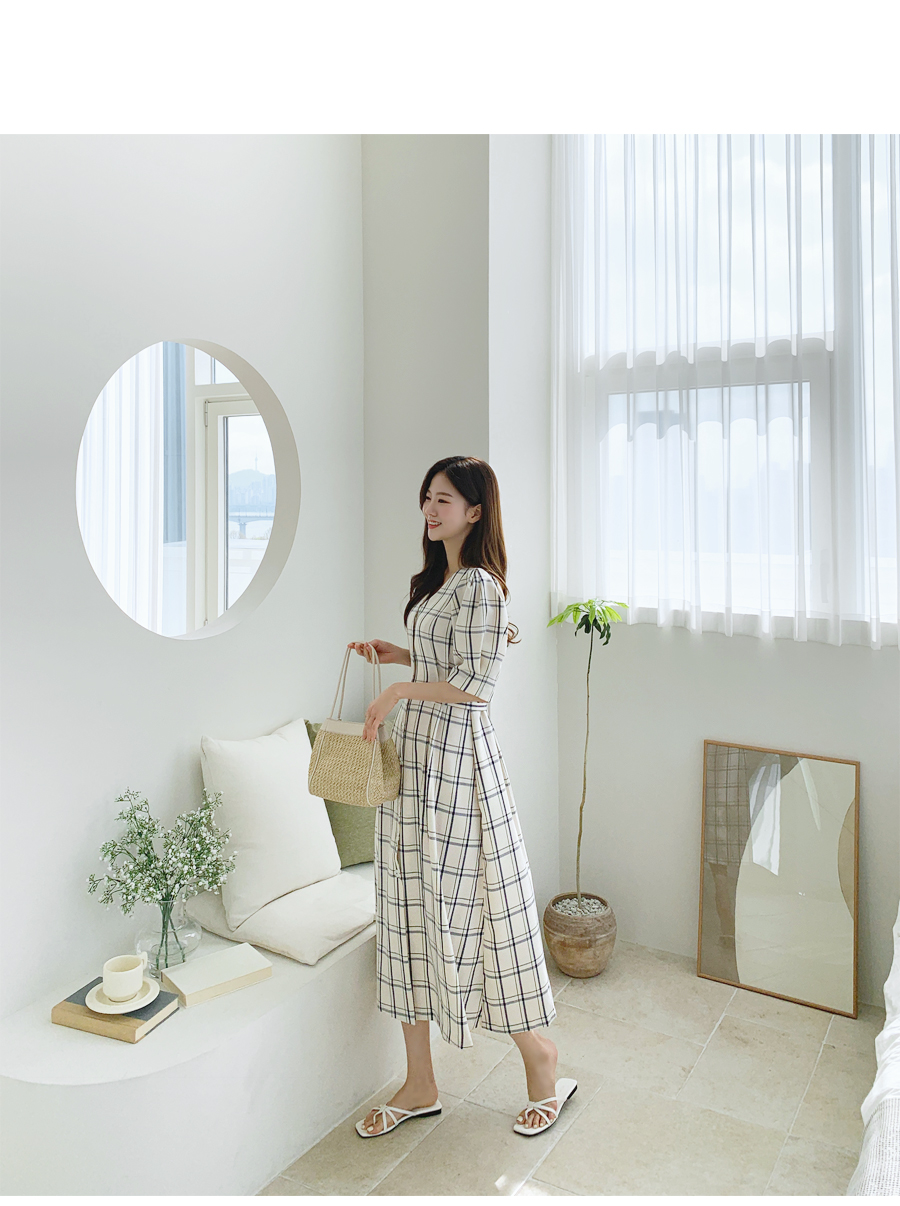 DOLCELICHE ショルダープリーツワンピース ホワイトチェック ウエストストラップチェック柄ワンピース | レディースファッション