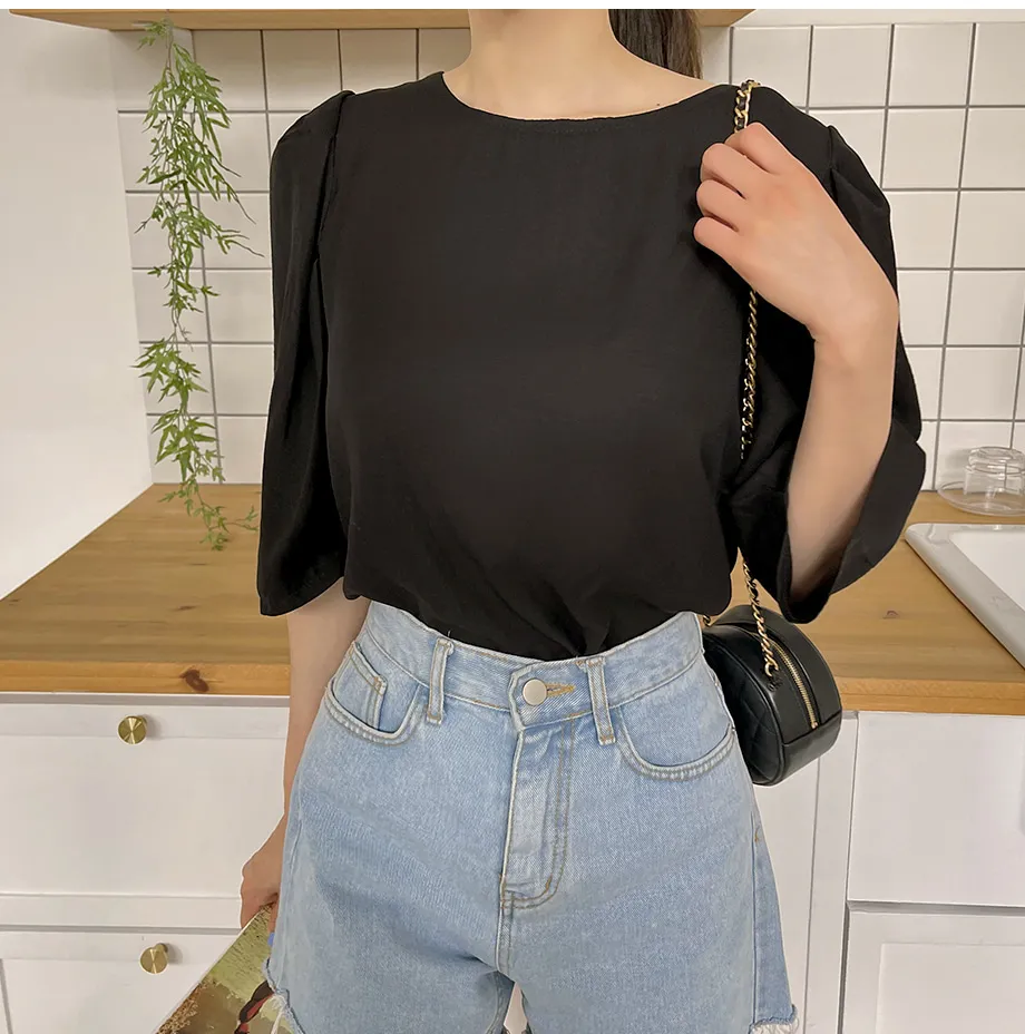 리리앤코 샤롤린 퍼프 블라우스