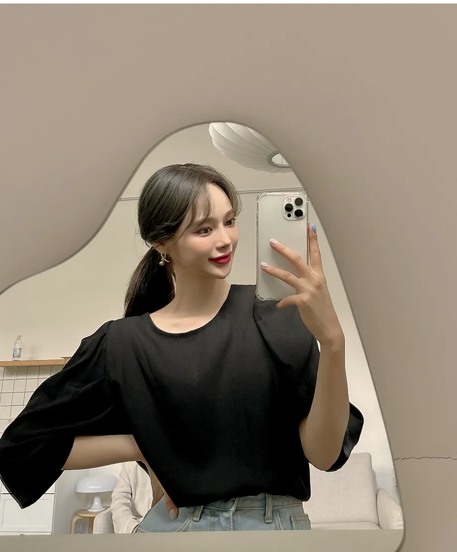 리리앤코 샤롤린 퍼프 블라우스