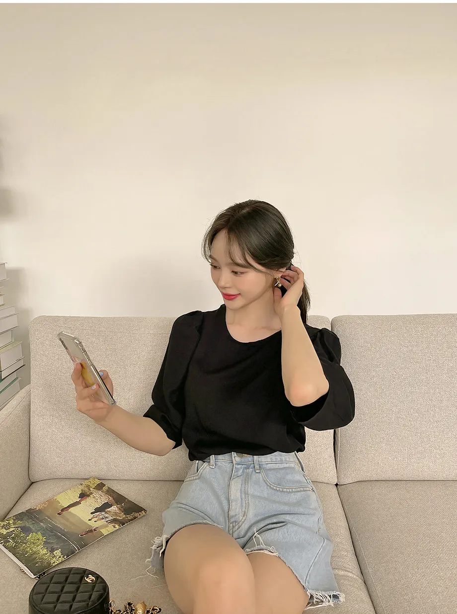 리리앤코 샤롤린 퍼프 블라우스