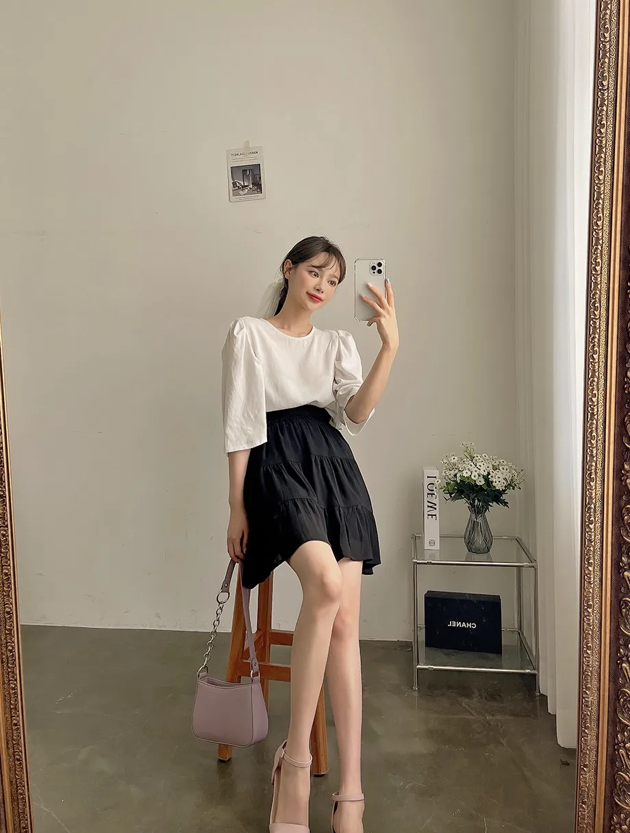 리리앤코 샤롤린 퍼프 블라우스