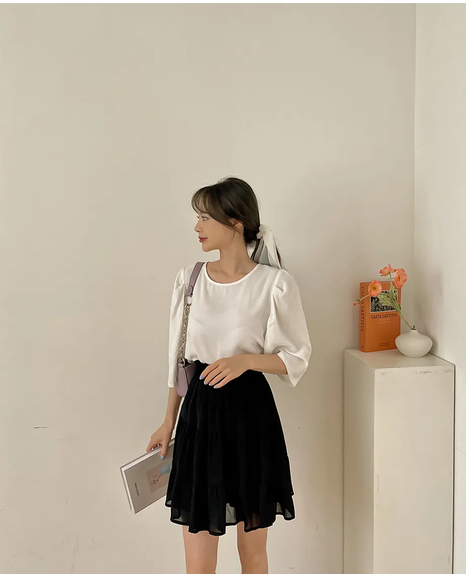 리리앤코 샤롤린 퍼프 블라우스
