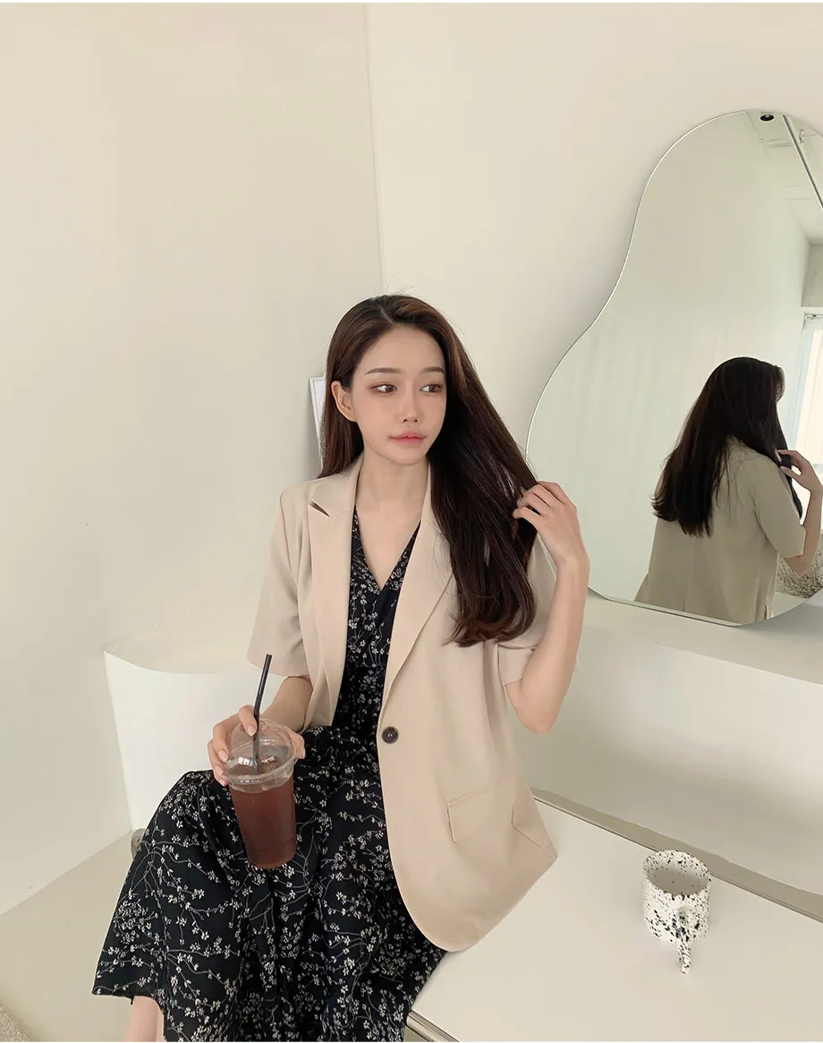 리리앤코 페이킨 베이직 반팔 자켓