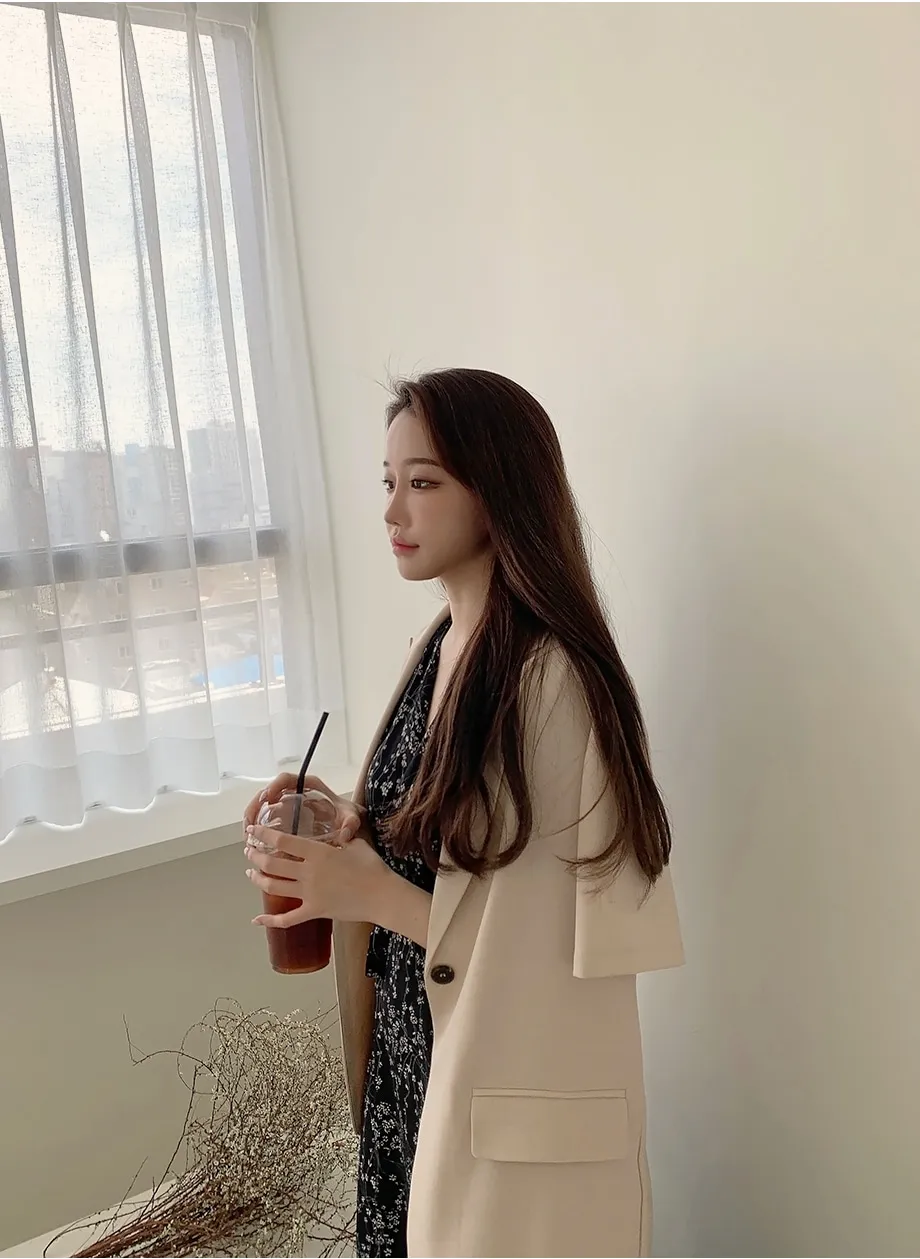 리리앤코 페이킨 베이직 반팔 자켓