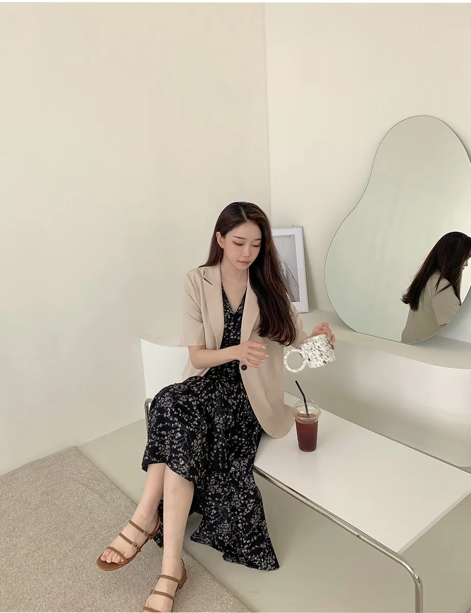 리리앤코 페이킨 베이직 반팔 자켓