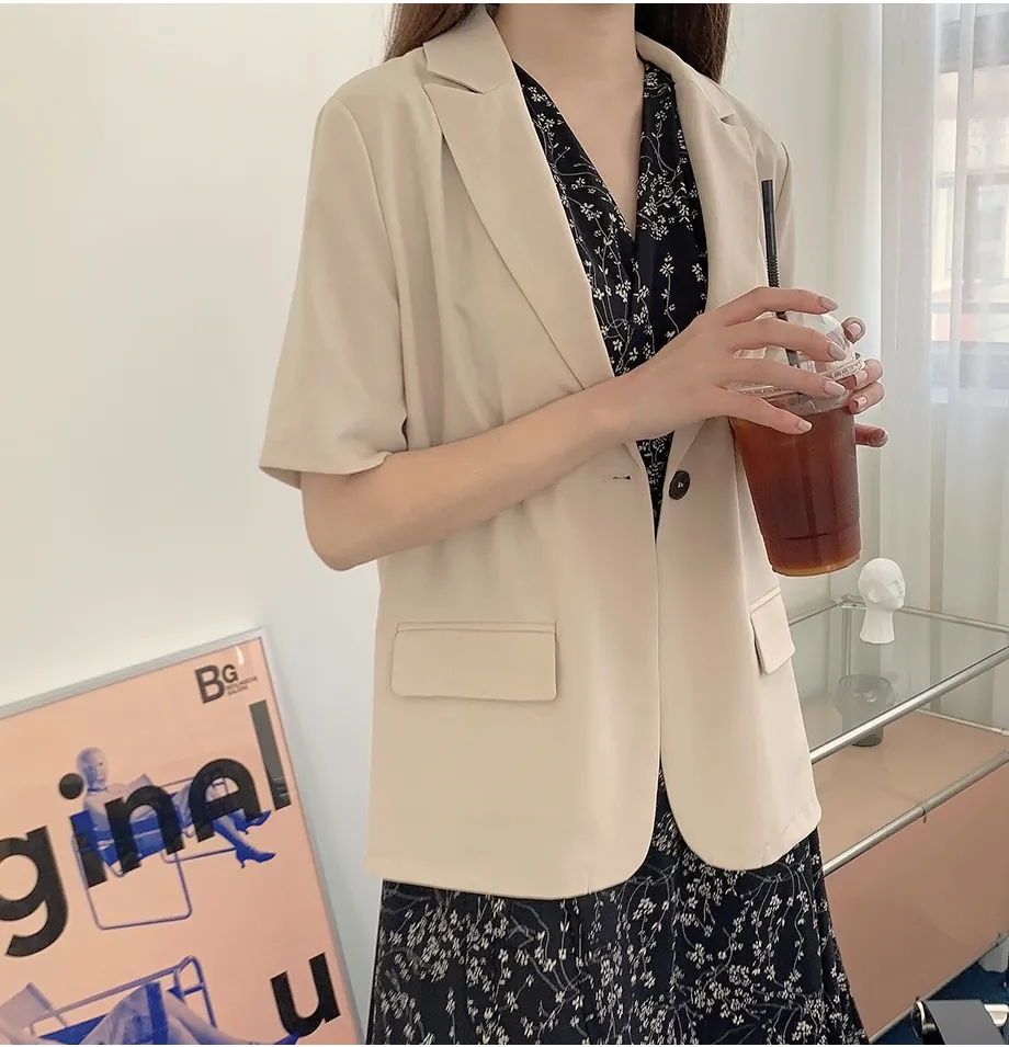 리리앤코 페이킨 베이직 반팔 자켓