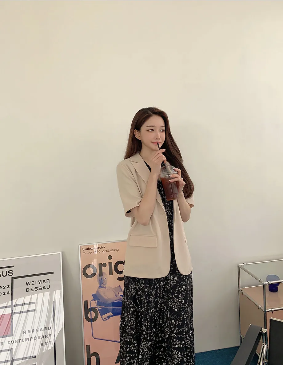 리리앤코 페이킨 베이직 반팔 자켓