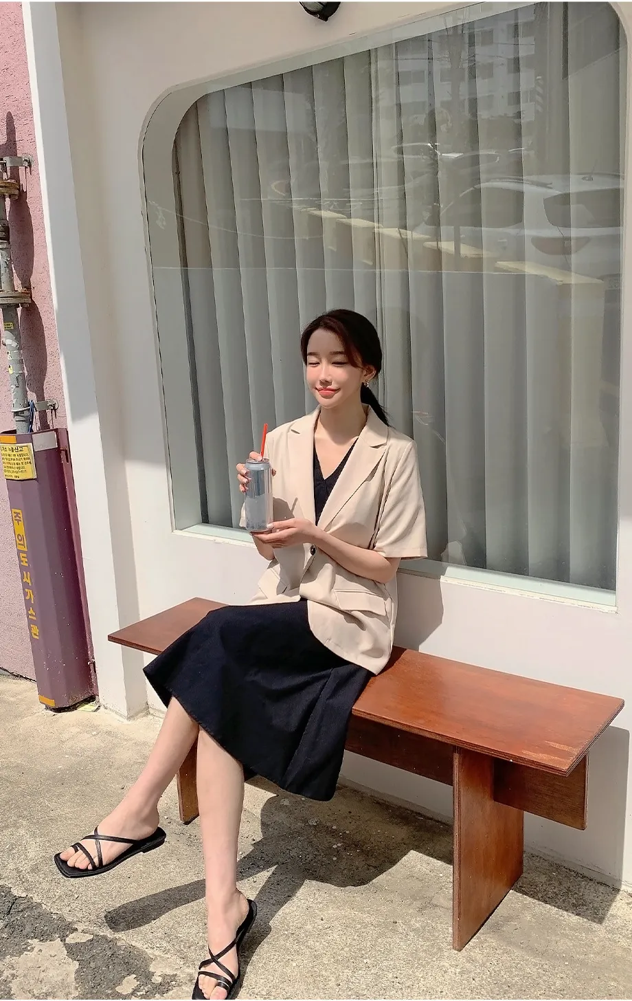 리리앤코 페이킨 베이직 반팔 자켓