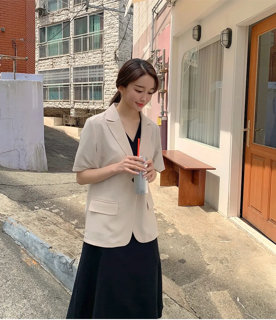 리리앤코 페이킨 베이직 반팔 자켓