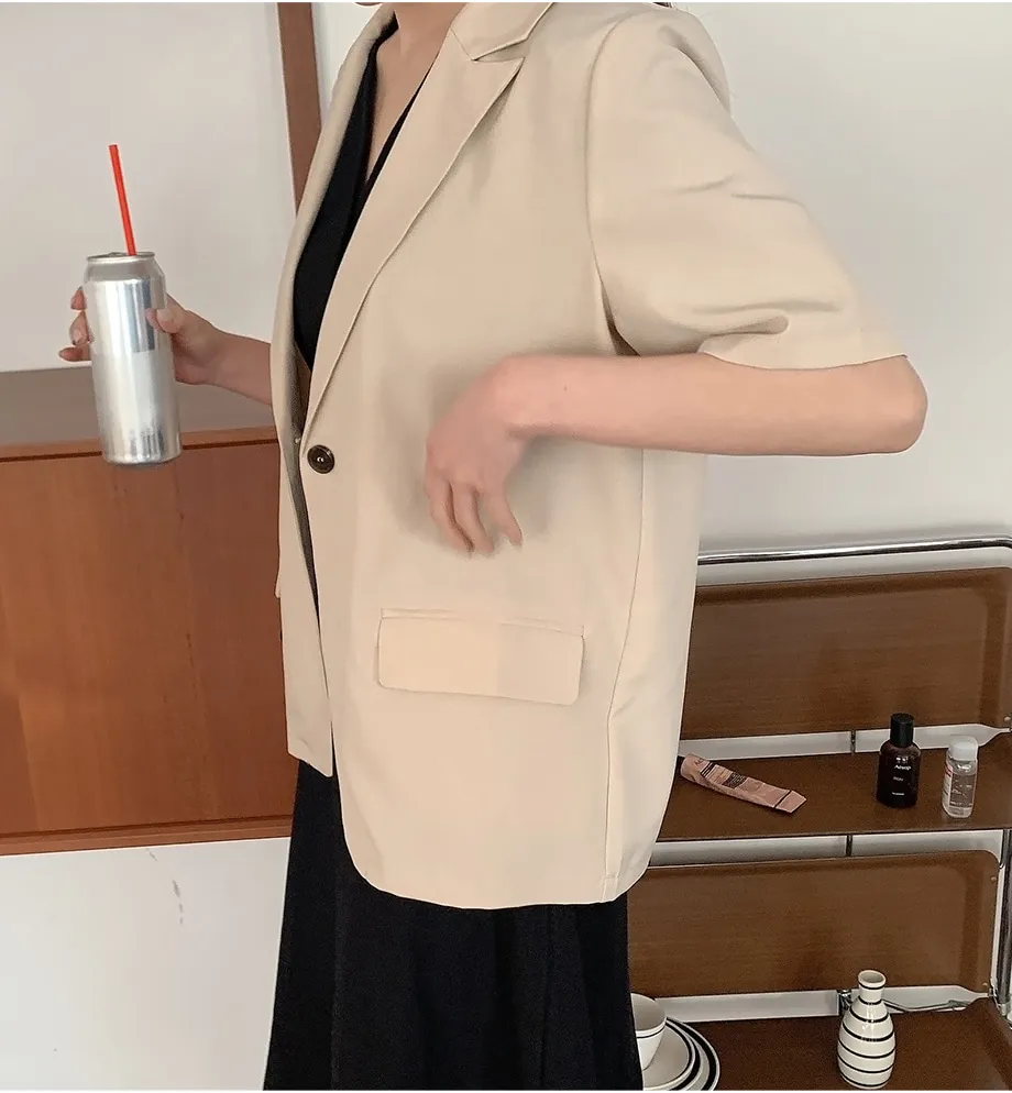 리리앤코 페이킨 베이직 반팔 자켓