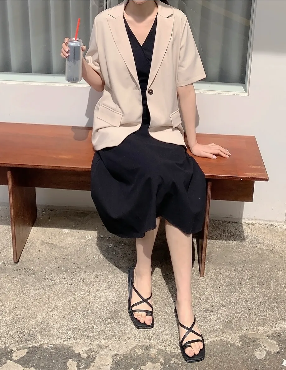 리리앤코 페이킨 베이직 반팔 자켓