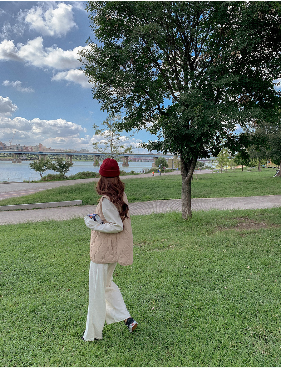 ウェーブキルティングベスト | レディースファッション通販 - DHOLIC